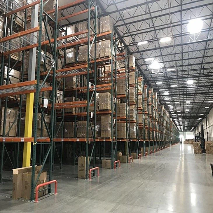 ชั้นวางของโลหะหนัก