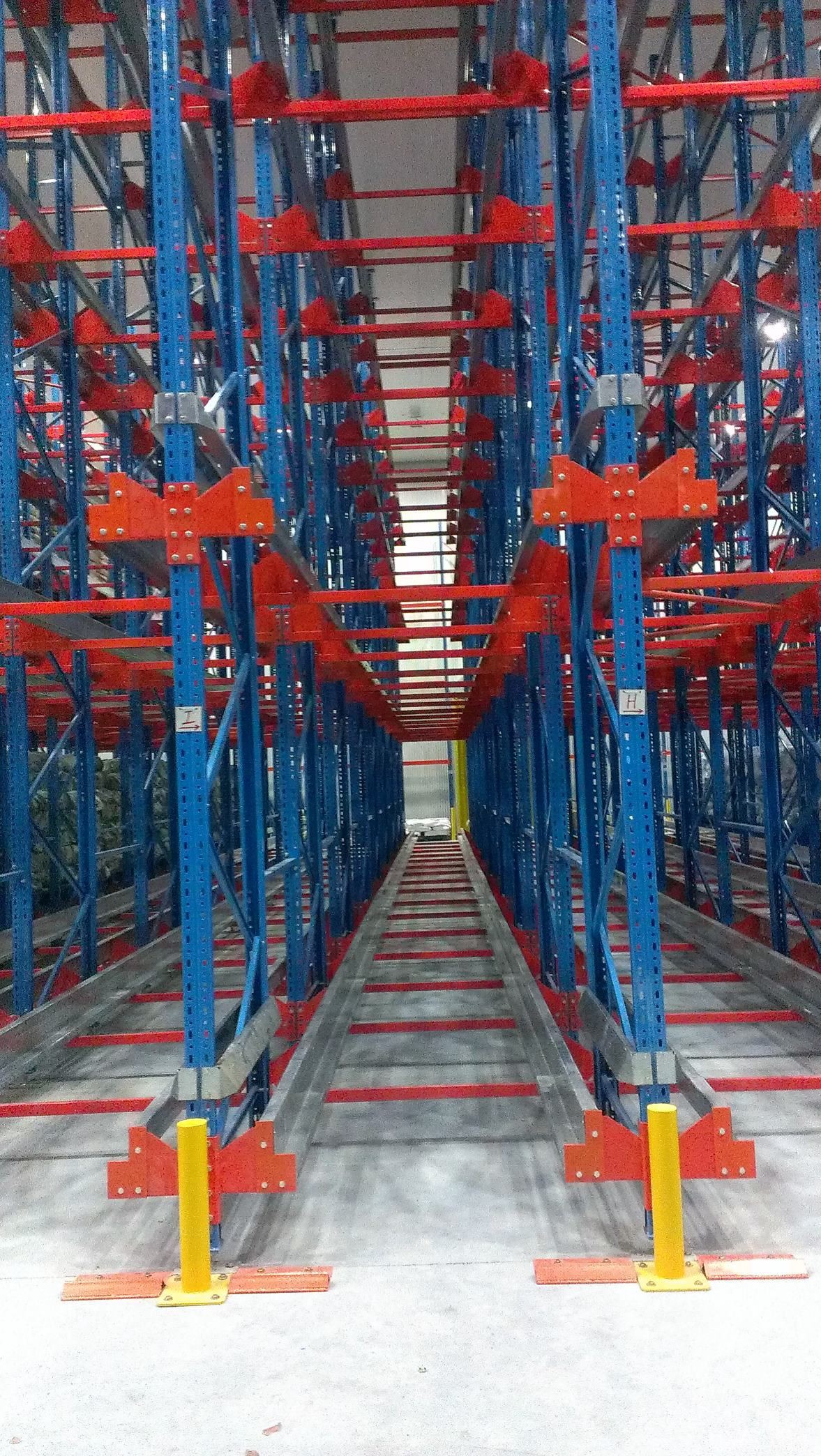 รถรับส่งวิทยุ Jracking แร็คดีกว่าชั้นวางปกติได้อย่างไร ยอดนิยมด้วยเหตุผล